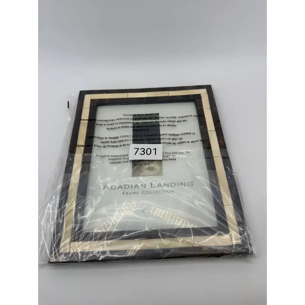 Acadian Landing 8x10 Photo Frame Mosaic Wood Bone Style India 1.68 lb